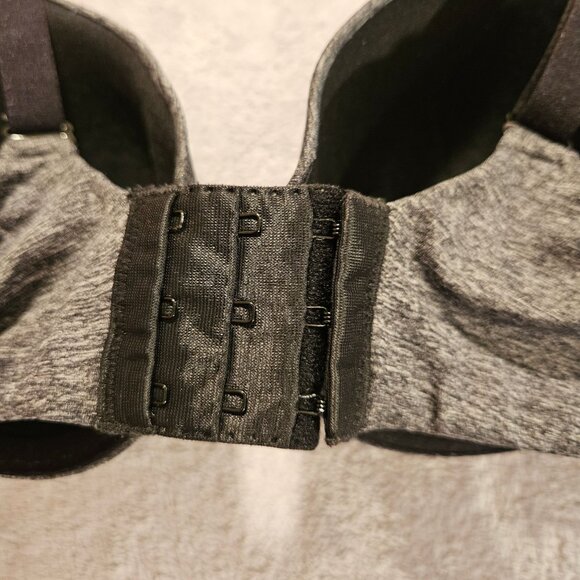 Cacique bra womans 40C True embrace T-Shirt  Grey Black underwire padded - Picture 6 of 11